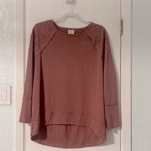 Knox Rose blouse with lace on shoulders